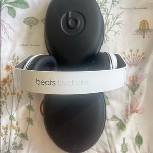 Headphones, beats by Dre